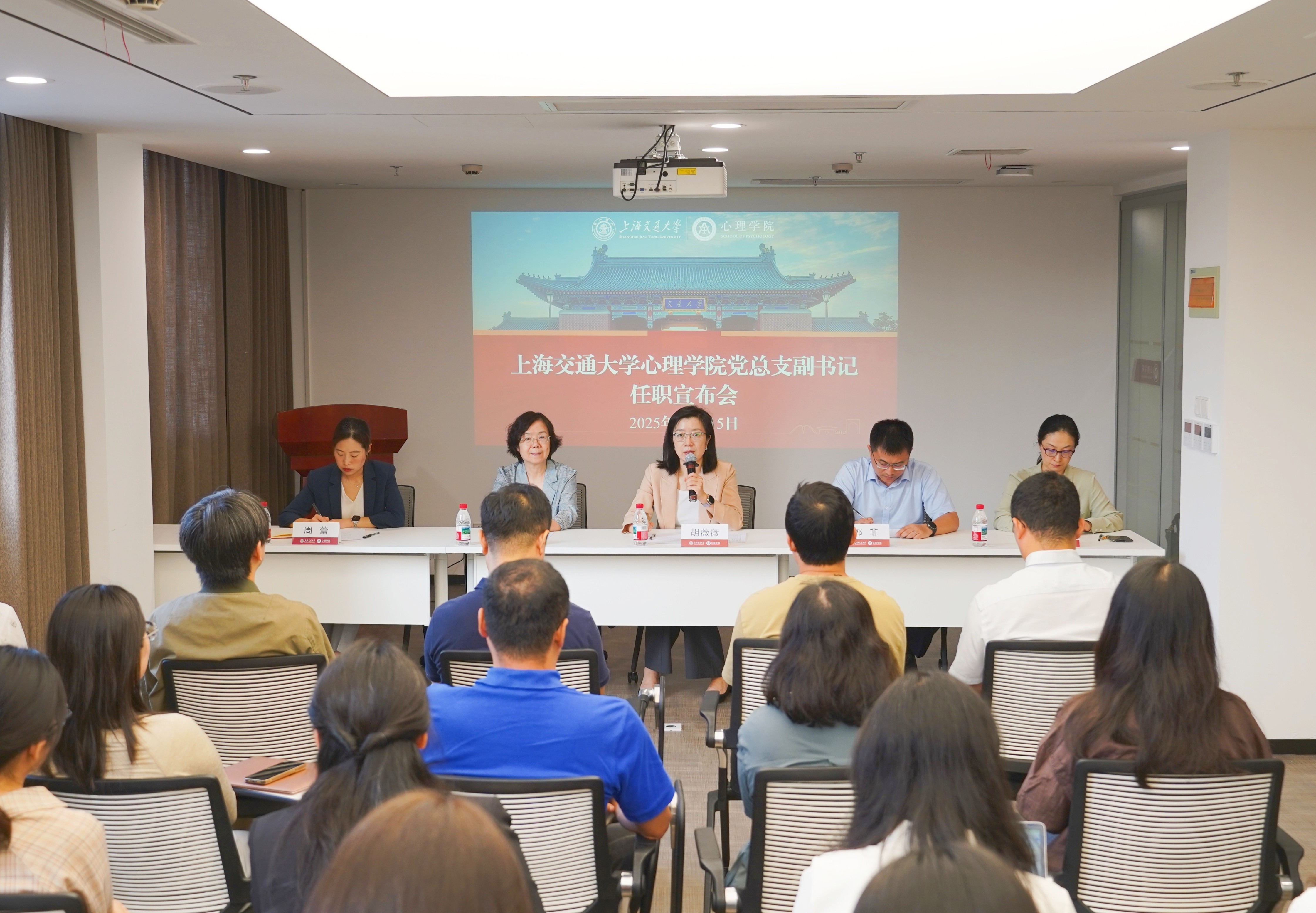 1760610435465060.jpg 1760610435465060.jpg